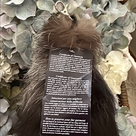 Genuine fox for tail keychain - Picture 3 of 5